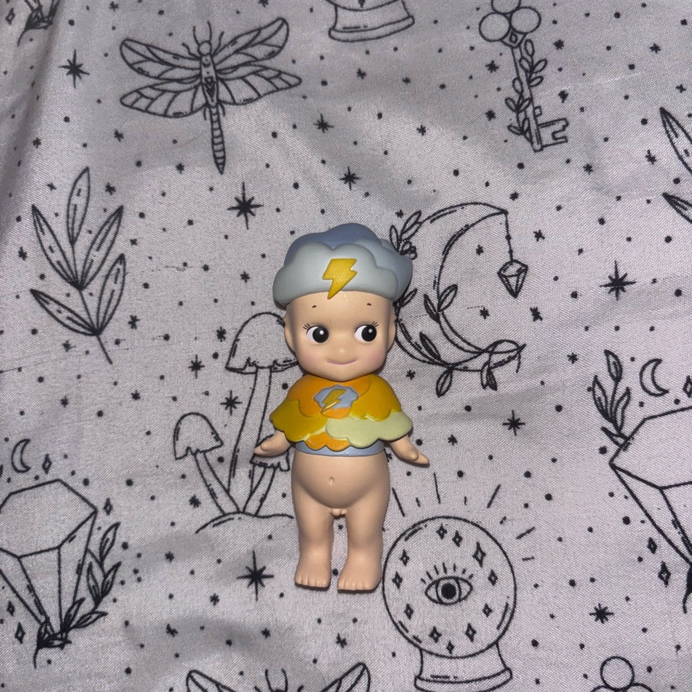 Sonny Angel Sky Color Series Thunder
